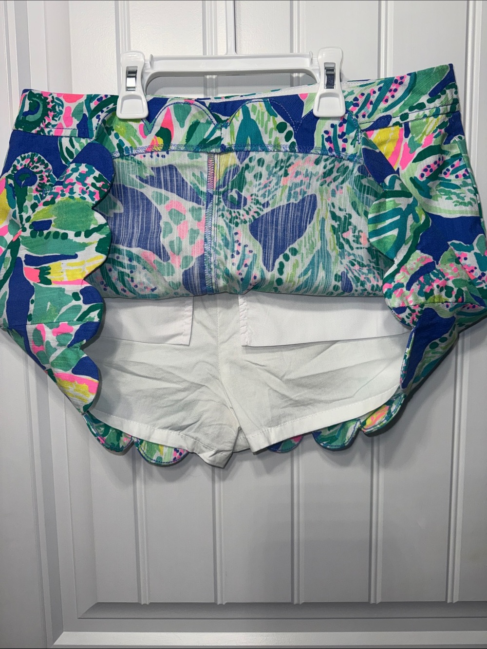 Lilly Pulitzer Skort Lorelie “Beckon Blue Wake Up Call” Scallop Hem Size 6 - Picture 8 of 8